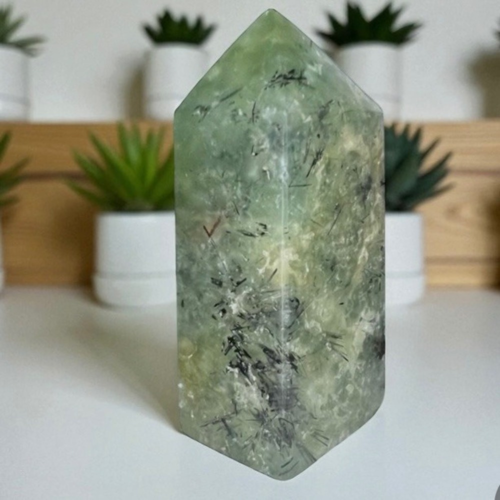 Prehnite Tower Crystal |‎ Healing Energy Stone for Calm & Clarity